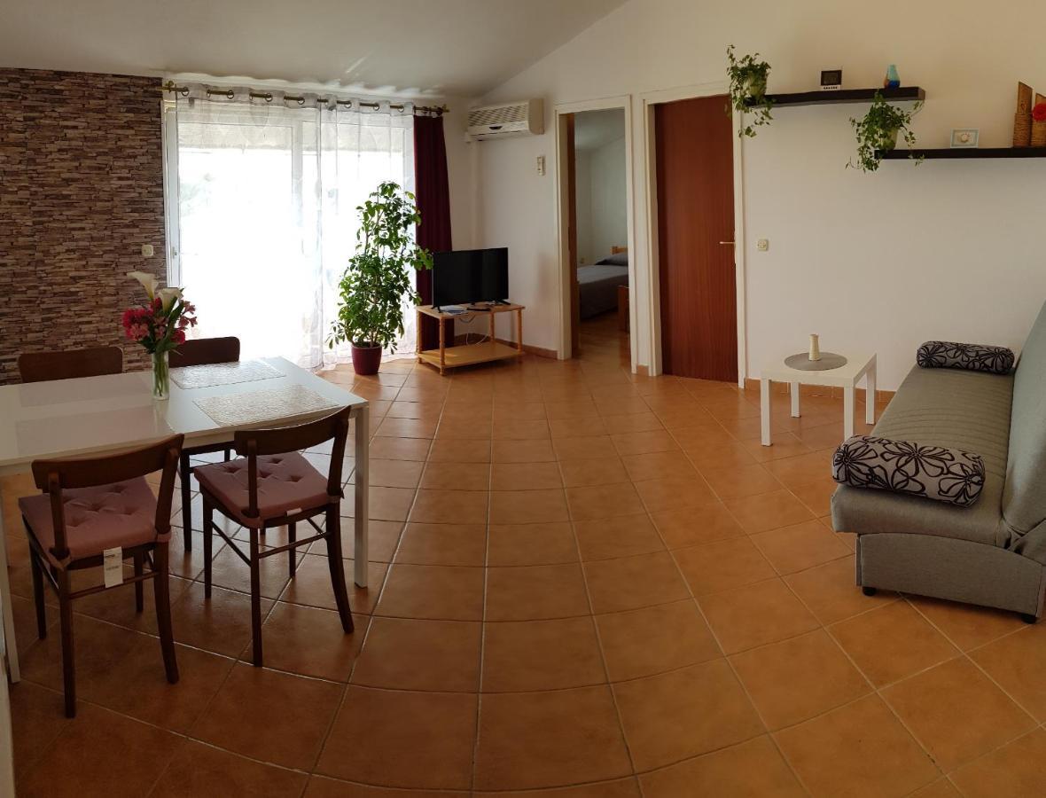 Apartments Lori Poreč Kültér fotó