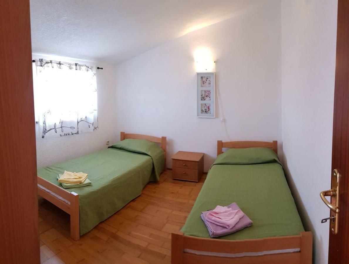 Apartments Lori Poreč Kültér fotó